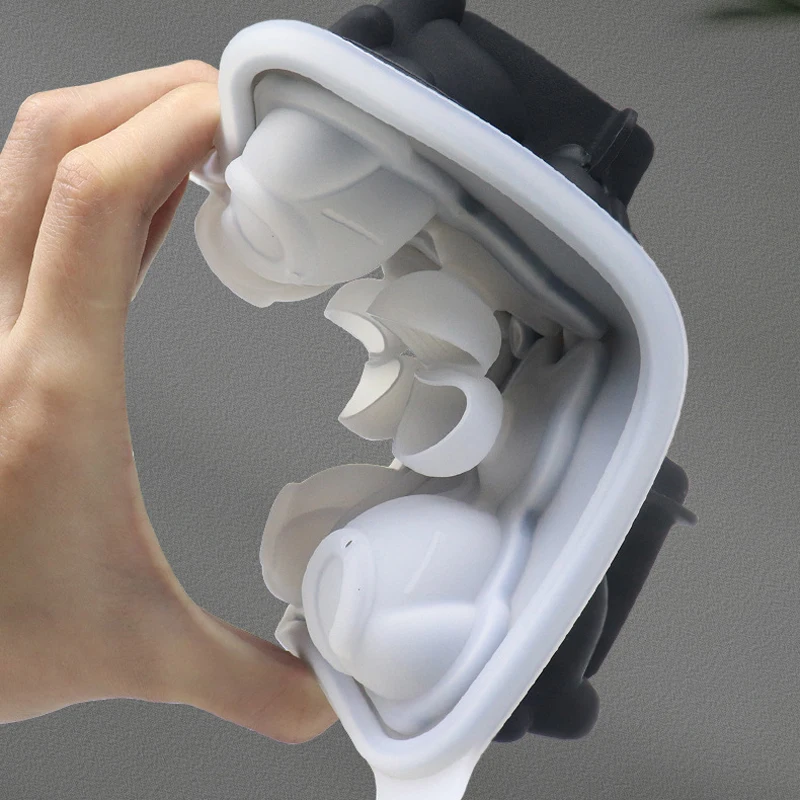 Cute Cat Ice Cube Molds - view 5